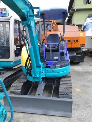 ขายรถแม็คโคร PC30 MR-1 พร้อมหัวกระแทก