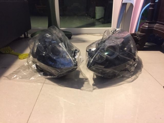 ไฟหน้า Mazda 2 Projecter