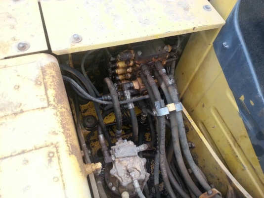 ขาย โคมัตสุ PC130-8ชั่วโมง  12XXX เอกสารอินวอยพร้อมใช้งานครับ