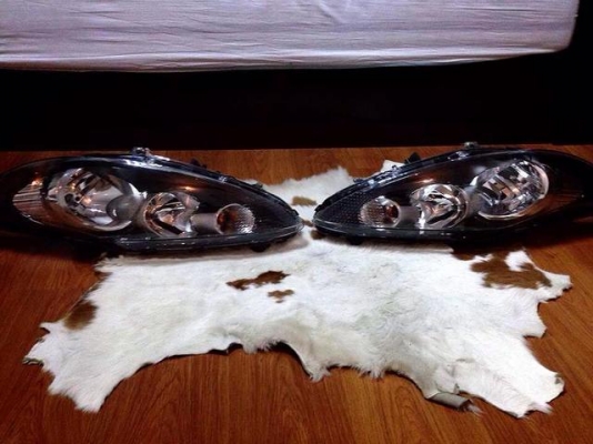 ไฟหน้า Ford fiesta 2008 ไฟหน้า Ford fiesta 2008