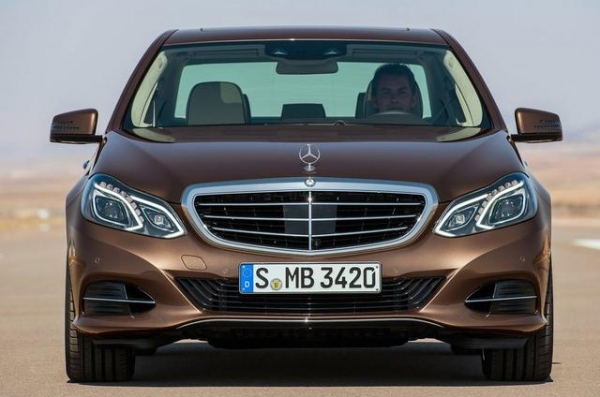 กระจังหน้า W212 Facelift กระจังหน้า W212 Facelift