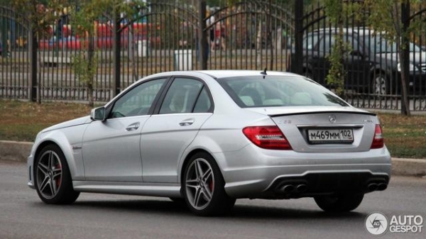 ไฟท้าย W204 C-class C-coupe