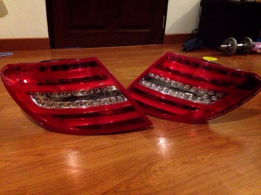 ไฟท้าย W204 C-class C-coupe