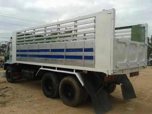 ขายรถ10ล้อ ดั้ม2เพลา ร็อกกี้195แรง พาวเวอร์ ทิฟฟี่ ภายในสวย เอกสารพร้อมโอน สนใจโทร 090-8588220คุณนะ 093-3258446คุณบิว หรือเข้าดูสินค้าอื่นๆได้ที่ www.truck.in.th/498 หรือเพจFacebook ณรงค์ ซื้อขายรถมือสอง (เว็บไซต์ส่วนตัว) หรือFacebook คุณนะ รถบรรทุก