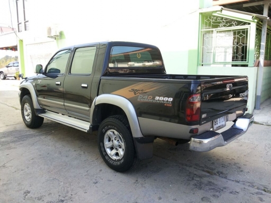 ขาย toyota hilux sport cruiser 3000 D4D G Limited 4x4 ออโต้ รุ่นพิเศษ สีดำ!! ขาย toyota hilux sport cruiser 3000 D4D G Limited 4x4 ออโต้ รุ่นพิเศษ สีดำ!!