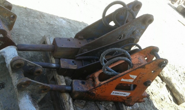 ขายหัวเจาะใส่แมคโด รุ่น 30-60 มีหลายหัวให้เลือก