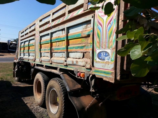 ขายรถ10ล้อ ดั้ม2เพลา ร็อกกี้175แรง เครื่องดีแคชซีสวย สภาพพร้อมใช้งาน เอกสารพร้อมโอน สนใจโทร 090-8588220คุณนะ 093-3258446คุณบิว หรือเข้าดูสินค้าอื่นๆได้ที่ www.truck.in.th/498 หรือเพจFacebook ณรงค์ ซื้อขายรถมือสอง (เว็บไซต์ส่วนตัว) หรือFacebook คุณนะ รถบรร