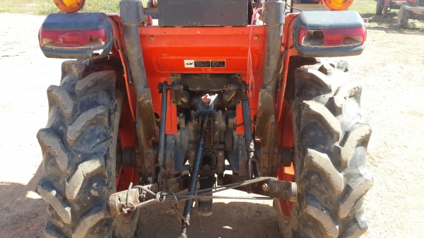 ขายรถไถคูโบต้าL3008พร้อมใบมีดพร้อมผานจาน ขายรถไถคูโบต้าL3008พร้อมใบมีดพร้อมผานจาน