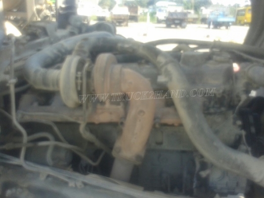 รถบรรทุก 10 ล้อ หัวลาก MITSUBISHI FUSO 527M 225 แรงม้า