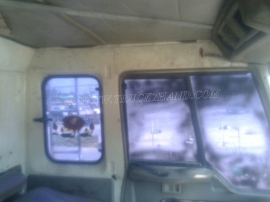 รถบรรทุก 10 ล้อ หัวลาก MITSUBISHI FUSO 527M 225 แรงม้า