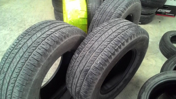 265/70R16 BF Goodrich Longtrail T/A มี 3 เส้น tel.081-427-3941ไอดีไลน์ autobot107