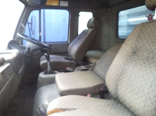 ขาย รถบรรทุก 10 ล้อตู้แห้ง นิสสันUD CNG ขาย รถบรรทุก 10 ล้อตู้แห้ง นิสสันUD CNG