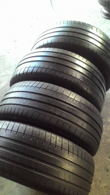 215/45R17 MICHELIN PILOT Sport3 ชุด 4 เส้น tel.081-427-3941 ไอดีไลน์ autobot107 215/45R17 MICHELIN PILOT Sport3 ชุด 4 เส้น tel.081-427-3941 ไอดีไลน์ autobot107