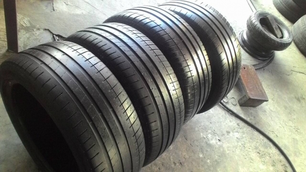 215/45R17 MICHELIN PILOT Sport3  ชุด 4 เส้น tel.081-427-3941 ไอดีไลน์ autobot107