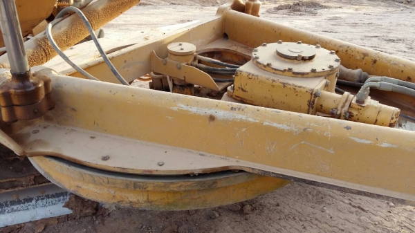 ขายรถเกรด JOHN DEERE 772 BH สวยมากๆสภาพพร้มใช้เอกสารทะเบียน ขายรถเกรด JOHN DEERE 772 BH สวยมากๆสภาพพร้มใช้เอกสารทะเบียน