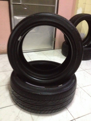 ขายยาง dunlop LM703 215 45 17 ปี13 ดอกหนาสภาพสวยไม่บวมไม่ปะไม่มีแตกลายงา 1คู่ ราคา2200บาท โทร0924462525โส กทม
