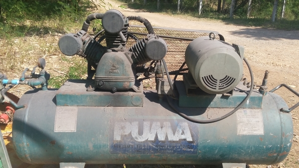 ปั๊มลม 3หัว  320ลิตร 5แรง ไฟบ้าน220v 27000บาท