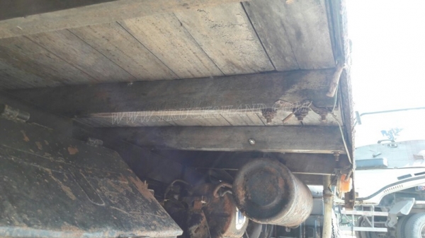 รถบรรทุก 6 ล้อ HINO KM777 กะบะยาว 4.30 เมตร เฟื่องท้าย F