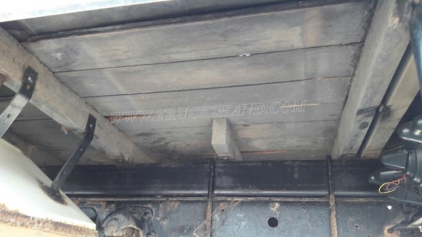 รถบรรทุก 6 ล้อ HINO KM777 กะบะยาว 4.30 เมตร เฟื่องท้าย F