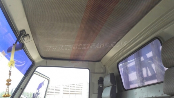 รถบรรทุก 6 ล้อ HINO KM777 กะบะยาว 4.30 เมตร เฟื่องท้าย F