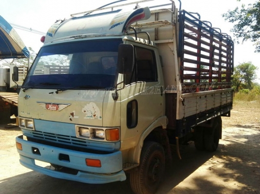 รถบรรทุก 6 ล้อ HINO KM777 กะบะยาว 4.30 เมตร เฟื่องท้าย F