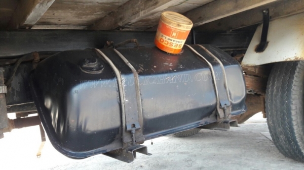 รถบรรทุก 6 ล้อ HINO KM777 กะบะยาว 4.30 เมตร เฟื่องท้าย F