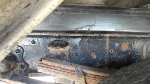 รถบรรทุก 6 ล้อ HINO KM777 กะบะยาว 4.30 เมตร เฟื่องท้าย F