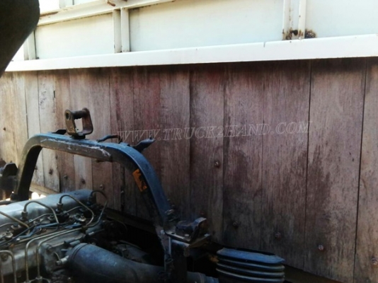 รถบรรทุก 6 ล้อ HINO KM777 กะบะยาว 4.30 เมตร เฟื่องท้าย F