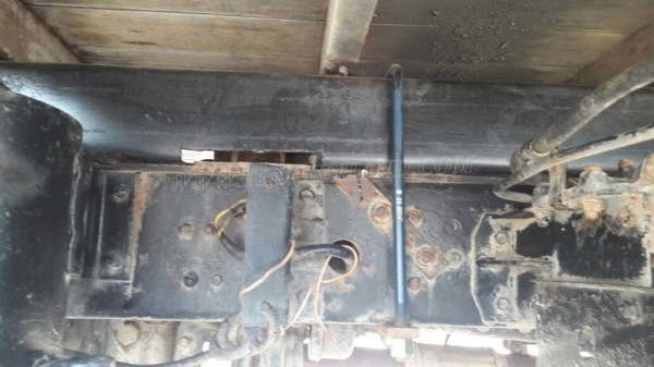 รถบรรทุก 6 ล้อ HINO KM777 กะบะยาว 4.30 เมตร เฟื่องท้าย F