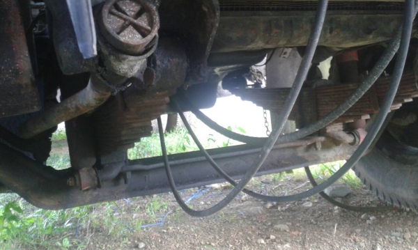 ขายรถบรรทุก 10 ล้อรั้วคอกเหล็ก ISUZU คัสซี JCM เครื่อง HO7C 185 แรงม้าเพลาโบกี้ใหญ่ เพลาเดี่ยว ราคา 280000