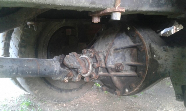 ขายรถบรรทุก 10 ล้อรั้วคอกเหล็ก ISUZU คัสซี JCM เครื่อง HO7C 185 แรงม้าเพลาโบกี้ใหญ่ เพลาเดี่ยว ราคา 280000