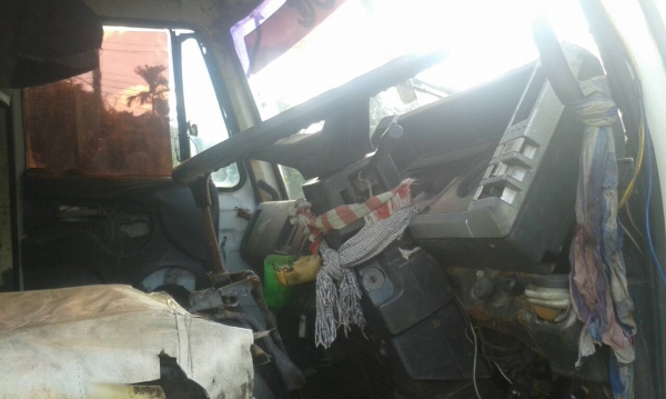 ขายรถบรรทุก 10 ล้อรั้วคอกเหล็ก ISUZU คัสซี JCM เครื่อง HO7C 185 แรงม้าเพลาโบกี้ใหญ่ เพลาเดี่ยว ราคา 280000