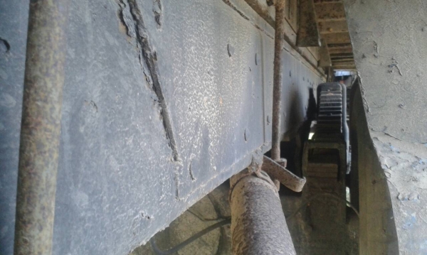 ขายรถบรรทุก 10 ล้อรั้วคอกเหล็ก ISUZU คัสซี JCM เครื่อง HO7C 185 แรงม้าเพลาโบกี้ใหญ่ เพลาเดี่ยว ราคา 280000