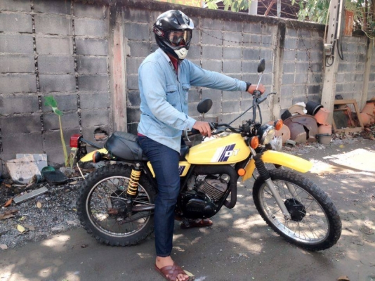 ขายDT100 หนึ่งหมื่นถ้วน มาเอาไปเลย ขี่มันๆ ขายDT100 หนึ่งหมื่นถ้วน มาเอาไปเลย ขี่มันๆ