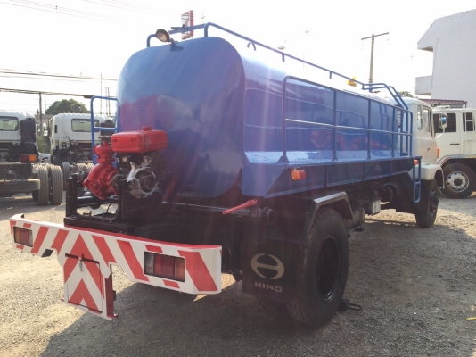 ขายรถ6ล้อฮีโน่แท้งค์ครับสอบถามโทร081-9441107
