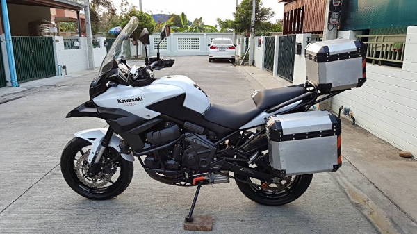 ขาย kawasaki versys650 ปี2013 แต่งครบๆหล่อๆพร้อมใช้ครับ ขาย kawasaki versys650 ปี2013 แต่งครบๆหล่อๆพร้อมใช้ครับ