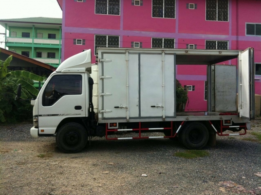 ขายดาวน์ 130000 NPR130  ฉลอง50ปีทองอีซูซุ