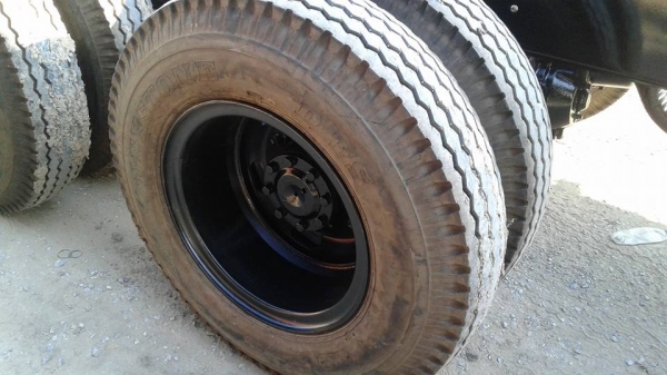 ขาย10ล้อมิตซู527 หัวคัชซี6เกียร์เดินหน้า เครื่อง195 เครื่องเดิมเกียร์เดิม เบรคใหญ่เพลาบุ๋ม เฟืองท้ายลาย ทำสีใหม่หมดยางใหม่10เส้นรถสวยสภาพพร้อมใช้