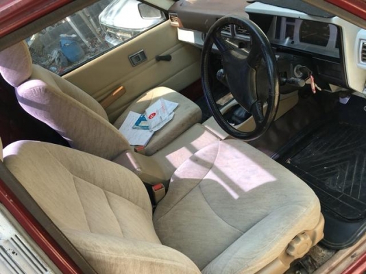 84 toyota Hero 2400 รถสวยเดิมๆ 84 toyota Hero 2400 รถสวยเดิมๆ