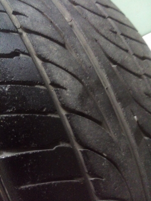 แม็ก 17 กว้าง 7.5 หน้าตื้นหลังลึก ติดยางดันลอป ราคา 6900 บาท