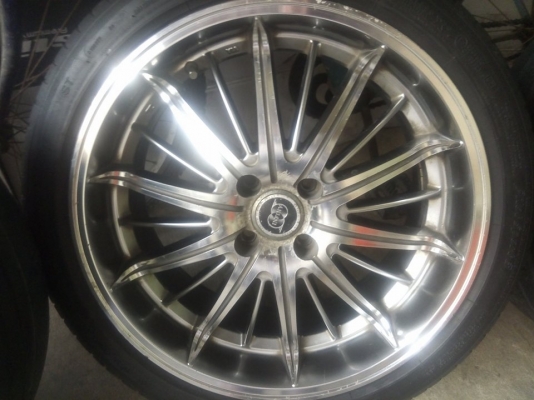 แม็ก 17 กว้าง 7.5 ออฟ 42 แนววีไอพี 6900 บาท แม็ก 17 กว้าง 7.5 ออฟ 42 แนววีไอพี 6900 บาท