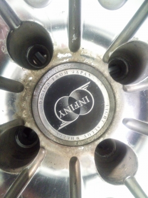 แม็ก 17 กว้าง 7.5 ออฟ 42 แนววีไอพี 6900 บาท แม็ก 17 กว้าง 7.5 ออฟ 42 แนววีไอพี 6900 บาท