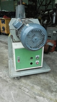 Sell>> เครื่องโม่ระเอียด โม่เปลือกหอย เซลามิค Made in Taiwan มอเตอร์ 3 HP. 380V. สภาพสวยพร้อมใช้งาน