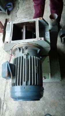 Sell>> เครื่องโม่ระเอียด โม่เปลือกหอย เซลามิค Made in Taiwan มอเตอร์ 3 HP. 380V. สภาพสวยพร้อมใช้งาน