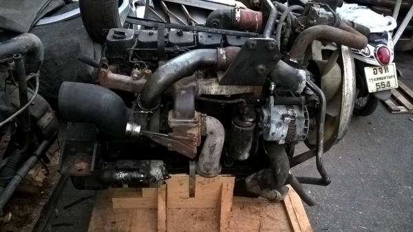 เครื่องยนน์ CUMMINS 6BT 5.9