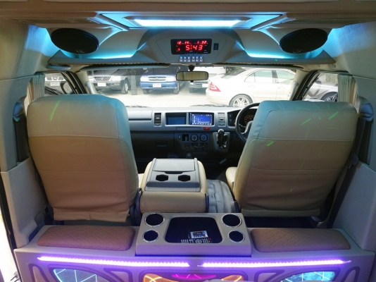 โทร0877758887นางเบสท์รถตู้ท่าพระ CNGปี07แต่งวีไอพี โทร0877758887นางเบสท์รถตู้ท่าพระ CNGปี07แต่งวีไอพี