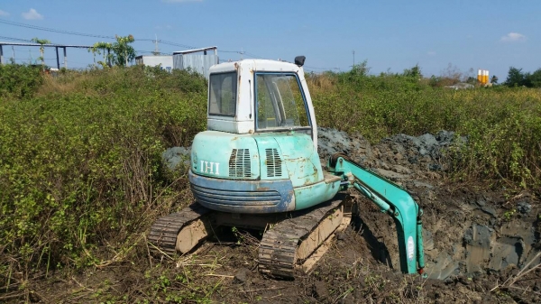 แสดงประสิทธิภาพ ให้ชมครับ ขุดได้ลึกมากครับ รถขุด แบคโฮ ihi pc 40 รุ่นใหม่ ทำงานไว เก่าญี่ปุ่น