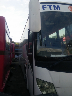 รถโค้ช GOLDEN DRAGON รุ่น XML6129E5Cยาว12เมตรเต็ม แอร์ไฟฟ้า เครื่อง 280แรงม้า turbo ออกใหม่4.4ล้าน