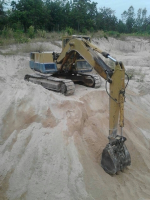 ขายรถแบคโฮ KOMATSU PC120-3 ราคา 285000