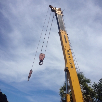 ขายรถเครน KOMATSU LW250L-1 25 ตัน 4 ล้อ s/n6030 ราคา 1700000